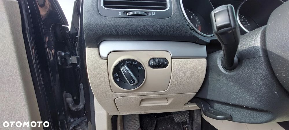 VW Golf VI 2.0TDI HB Wszystkie Części - 10