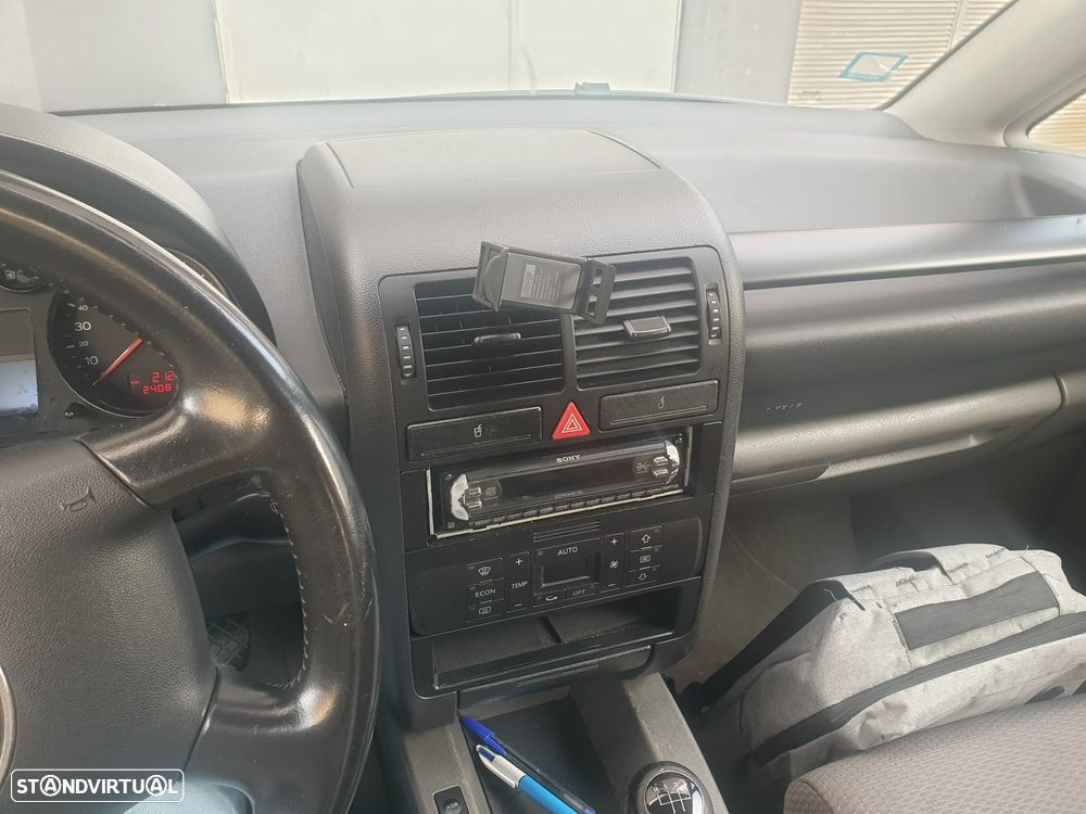 Audi A2 1.4 TDI Ambiente - 4