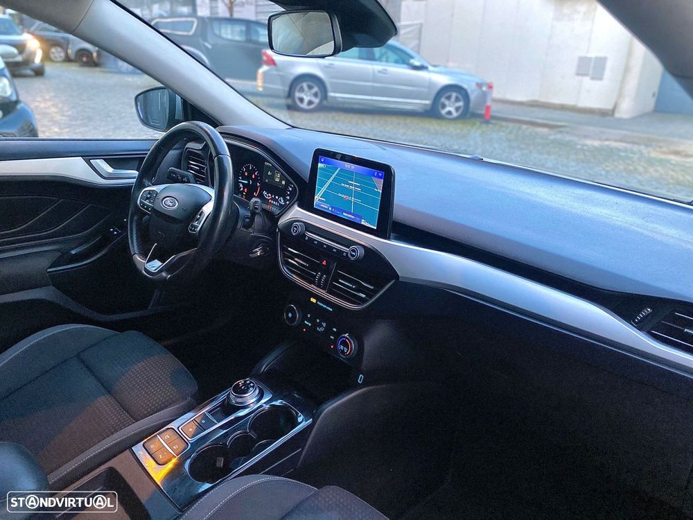Ford Focus SW 1.5 TDCi EcoBlue Active Aut. - 24