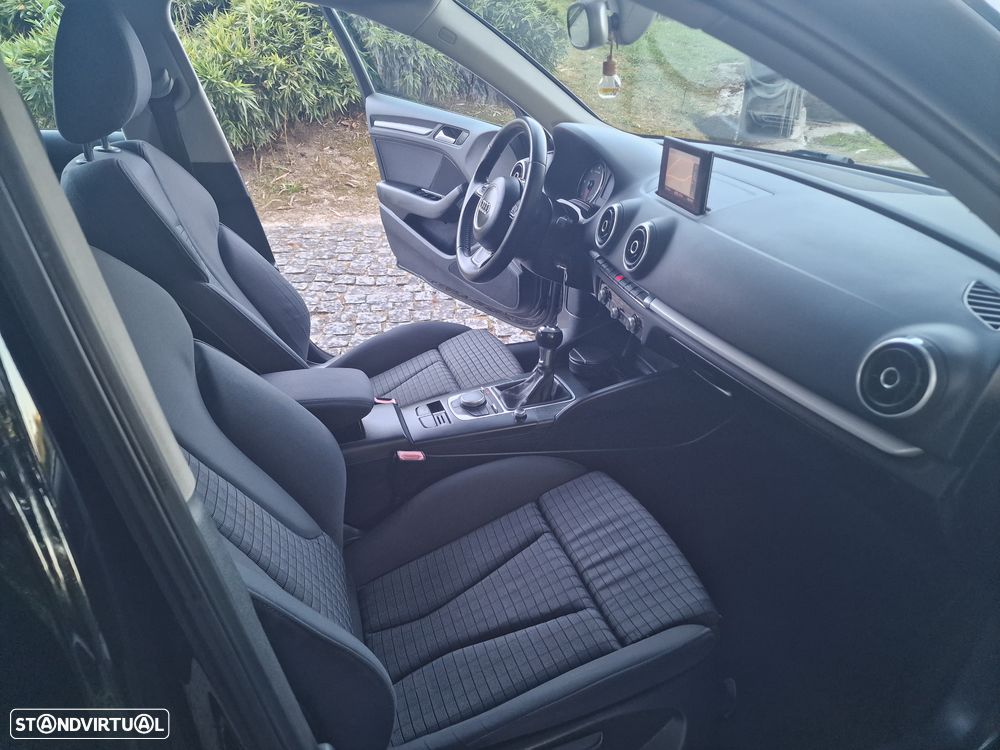 Audi A3 1.6 TDI Sport - 8