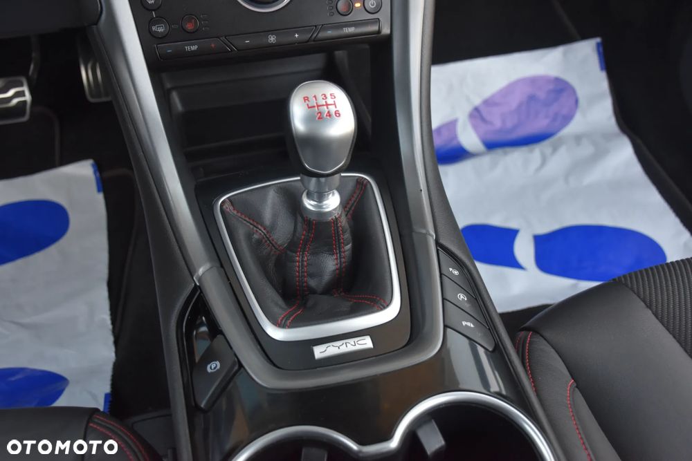 Ford Mondeo 1.5 EcoBoost ST-Line X - 21