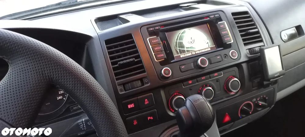 Volkswagen Transporter Caravelle Kurz DSG Comfortline - 34