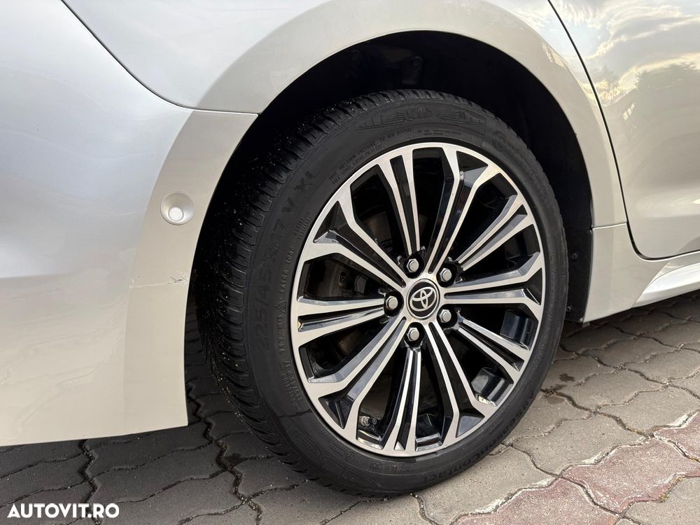 Toyota Corolla 1.8 HSD Exclusive - 12