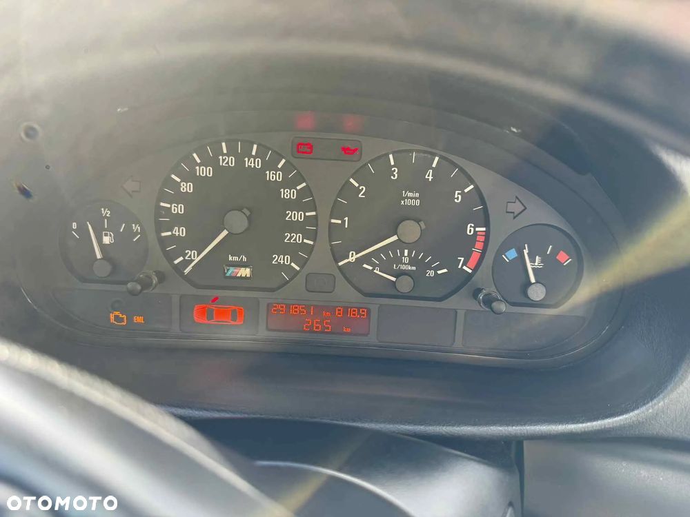 BMW Seria 3 316i - 12
