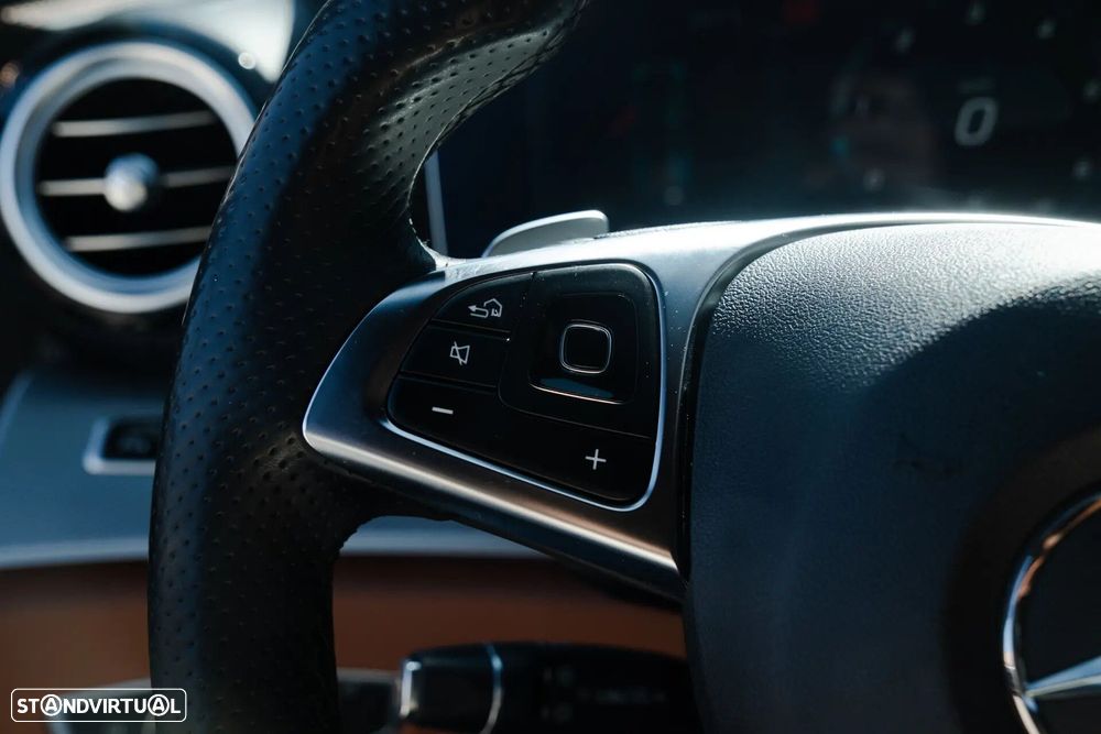 Mercedes-Benz E 350 D AMG - 29