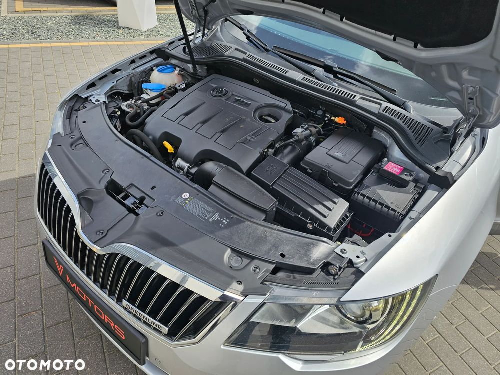 Skoda Superb 1.6 TDI Platinum - 19