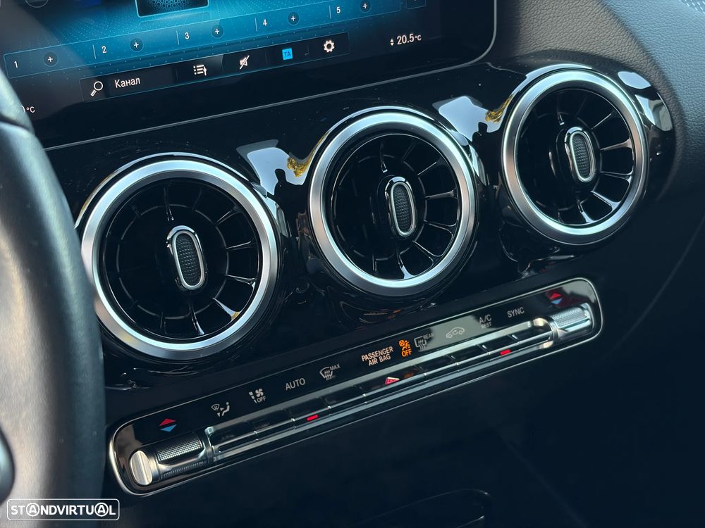 Mercedes-Benz B 180 7G-DCT Progressive - 29