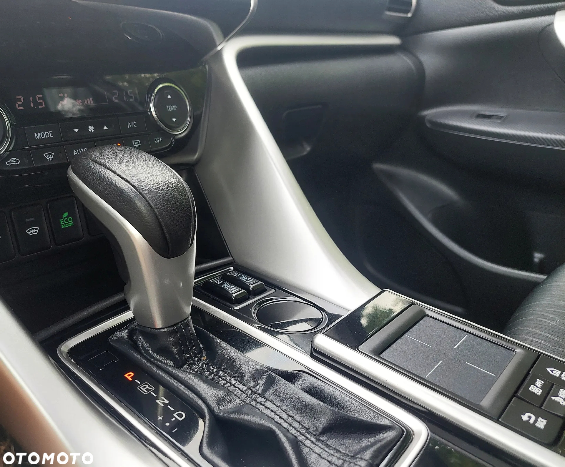 Mitsubishi Eclipse Cross - 18