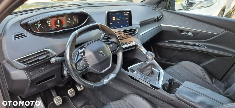 Peugeot 5008 - 20