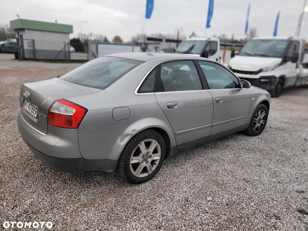 Audi A4 Limousine 2004 photo 4