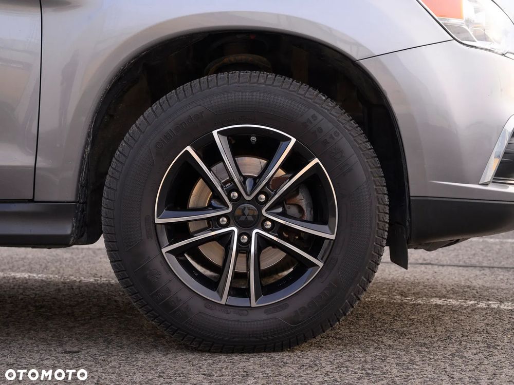 Mitsubishi ASX - 5