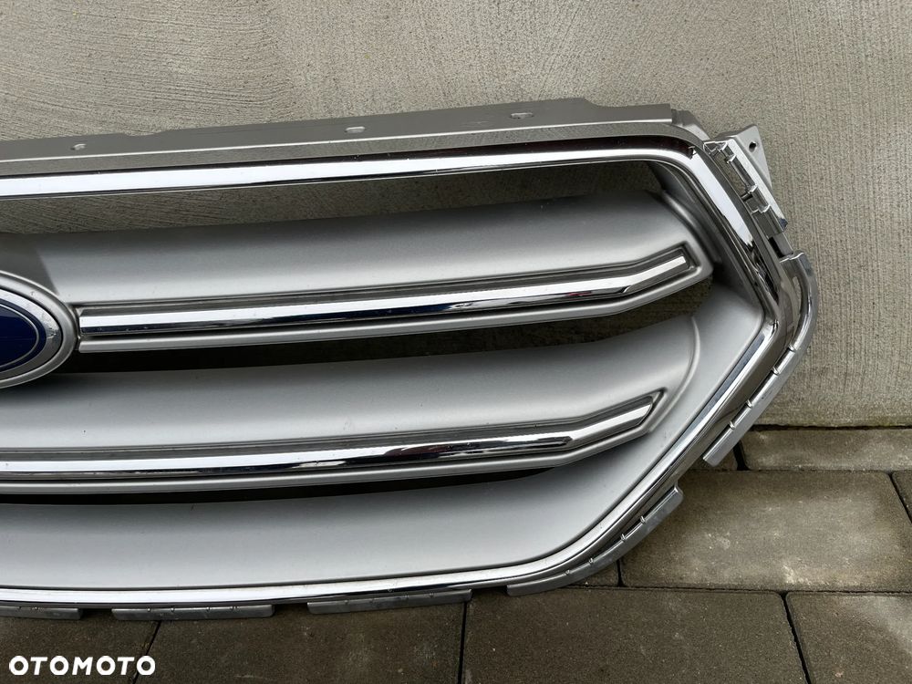 ATRAPA, GRIL FORD KUGA MK2 LIFT  2016-- - 2