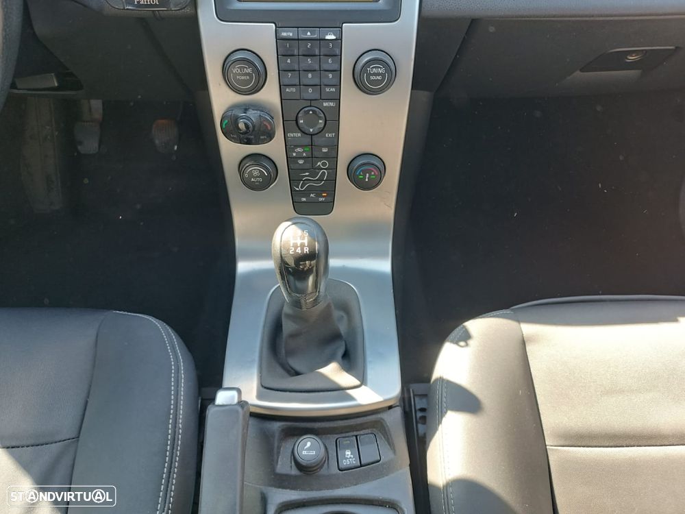 Volvo V50 1.6 D Momentum - 19