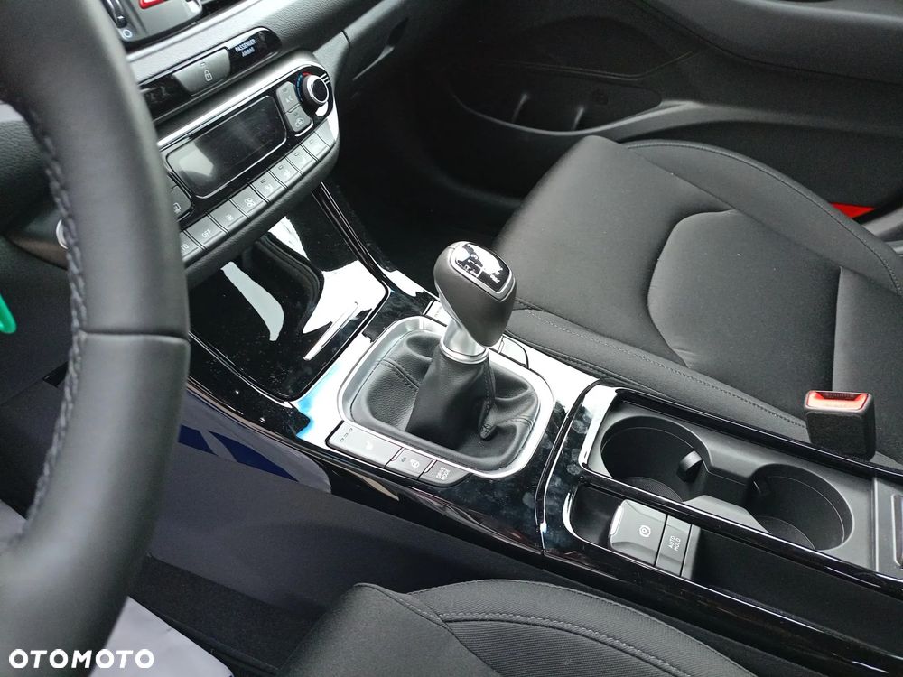 Hyundai i30 1.5 T-GDI 48V Smart - 16