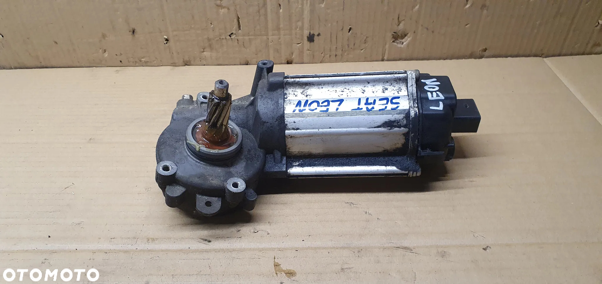Silnik maglownicy przekładni kierowniczej Seat Leon II 1K0909144M - 5