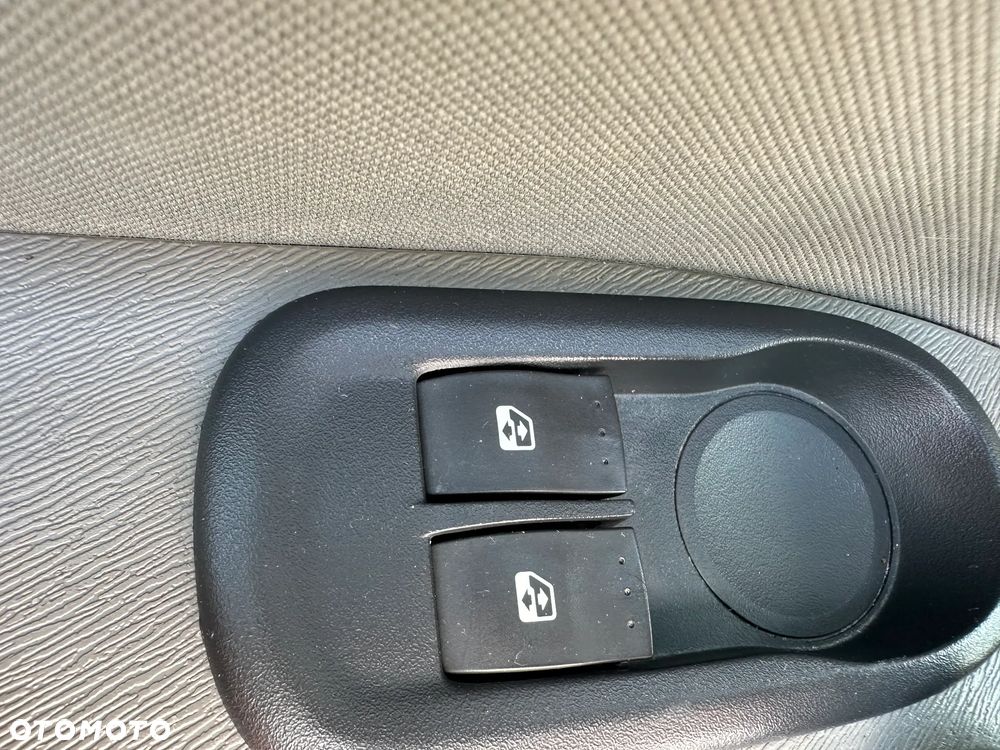 Renault Kangoo - 25