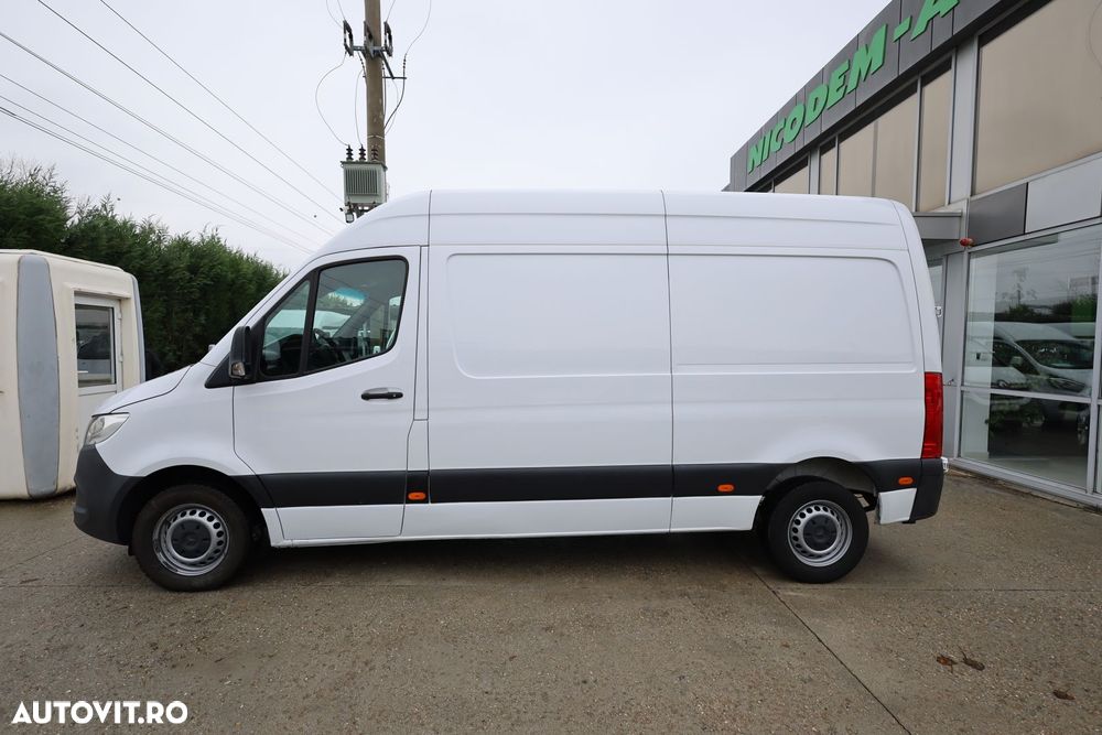 Mercedes-Benz Sprinter L2H2 - 4