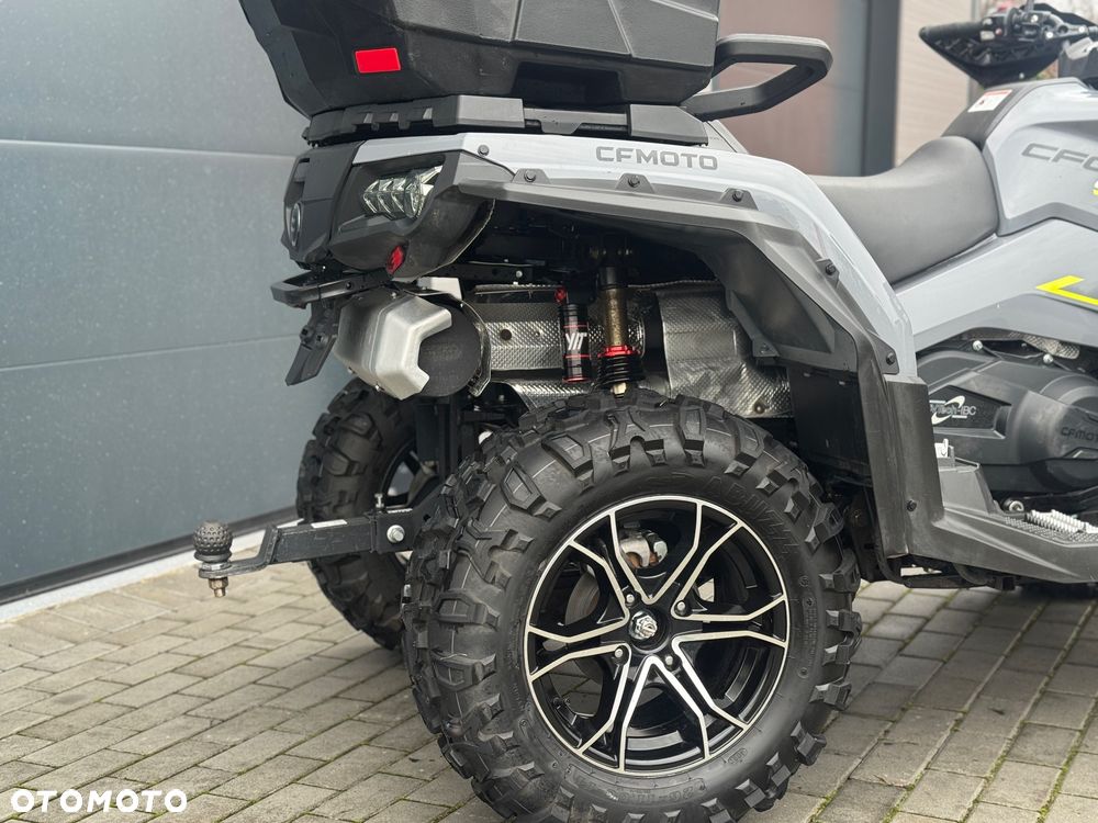 CFMoto CForce - 8