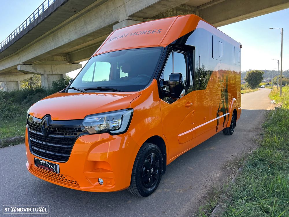 Renault MASTER 2.3 BlueDci 170 cv Esp. Cavalos de Desporto Barbot