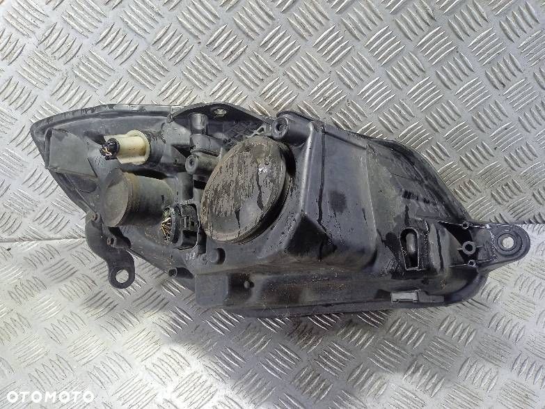 LAMPA LEWA PRZEDNIA SKODA FABIA 2 - 3