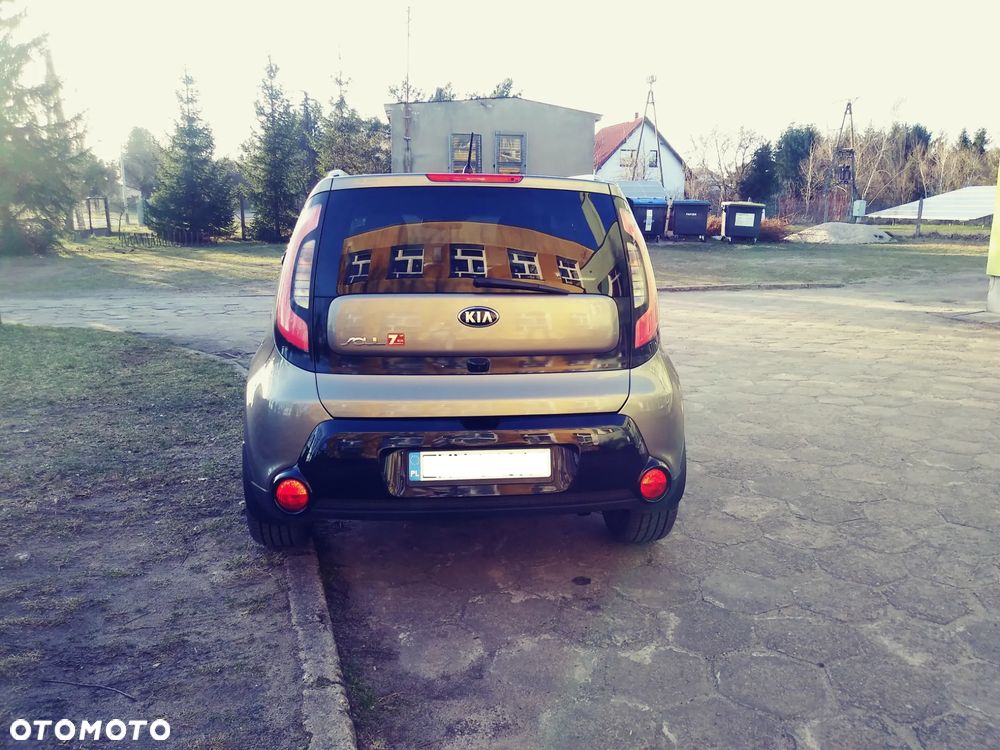 Kia Soul 2016 photo 2