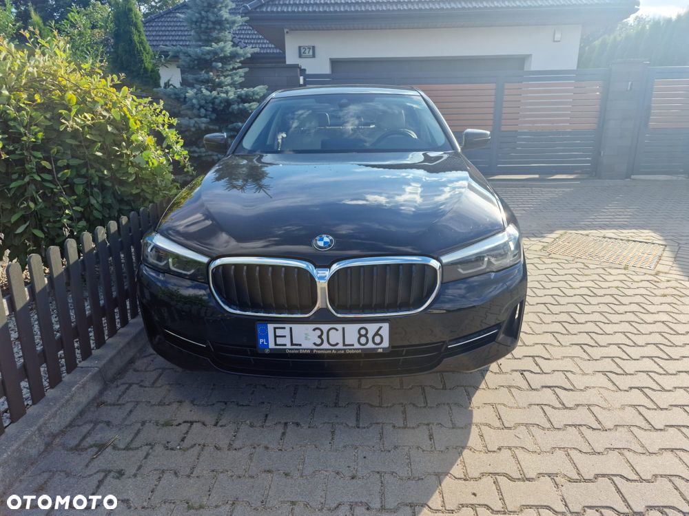 BMW Seria 5 518d mHEV Luxury Line - 4