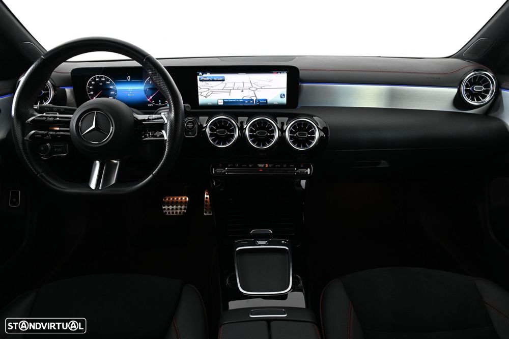 Mercedes-Benz CLA 200 d Shooting Brake AMG Line Aut. - 3