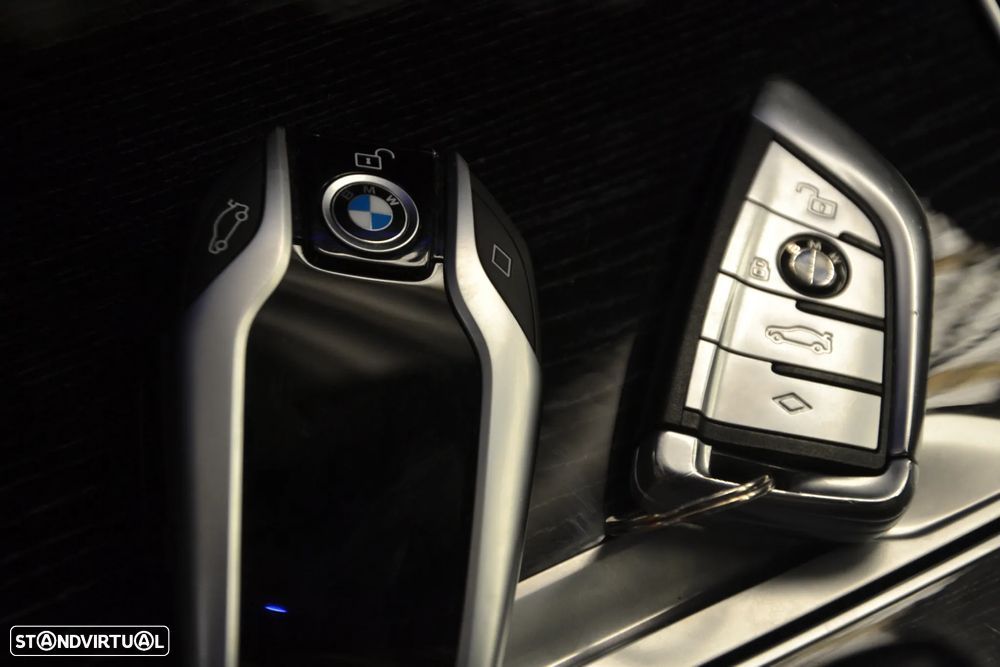 BMW X7 40 d xDrive Pack M - 53