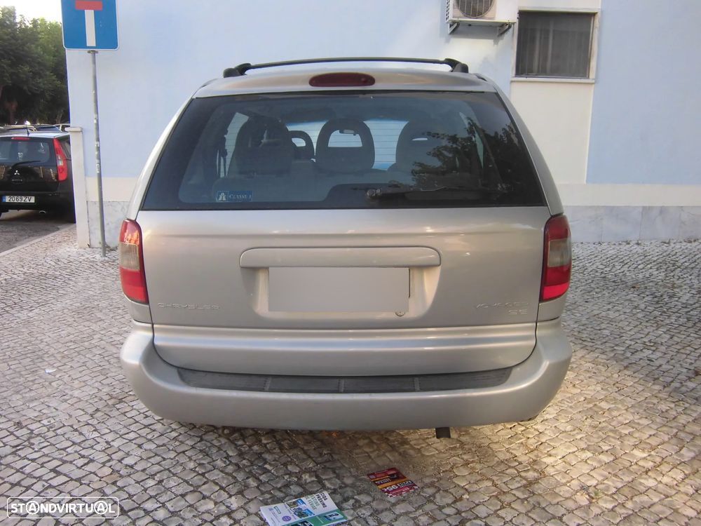 Chrysler Voyager - 1