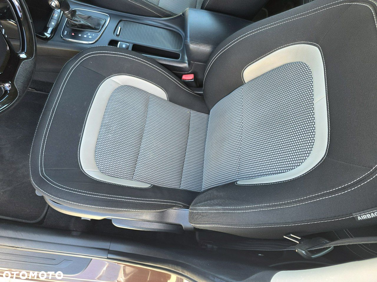 Kia Ceed 1.6 GDI DCT SW Platinum Edition - 21