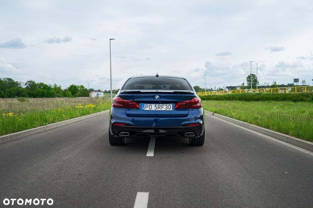 BMW Seria 5 520d xDrive - 6