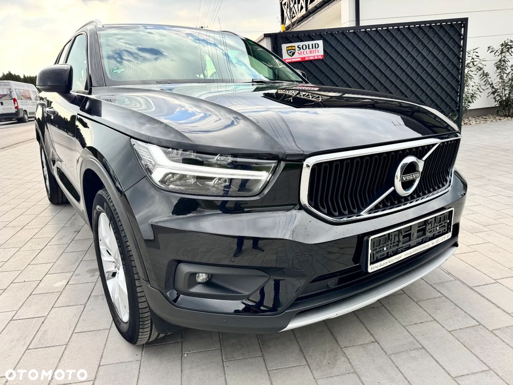 Volvo XC 40 T3 Momentum - 2