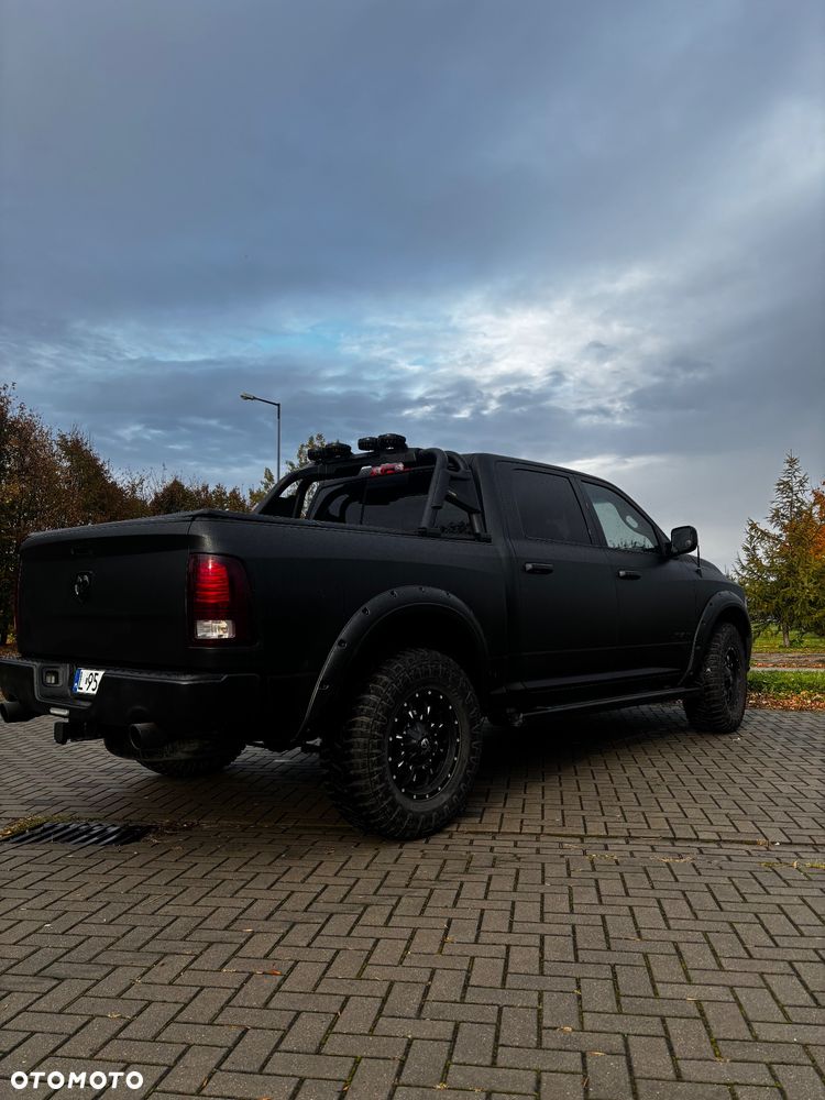 Dodge RAM 1500 5.7 4x4 - 2