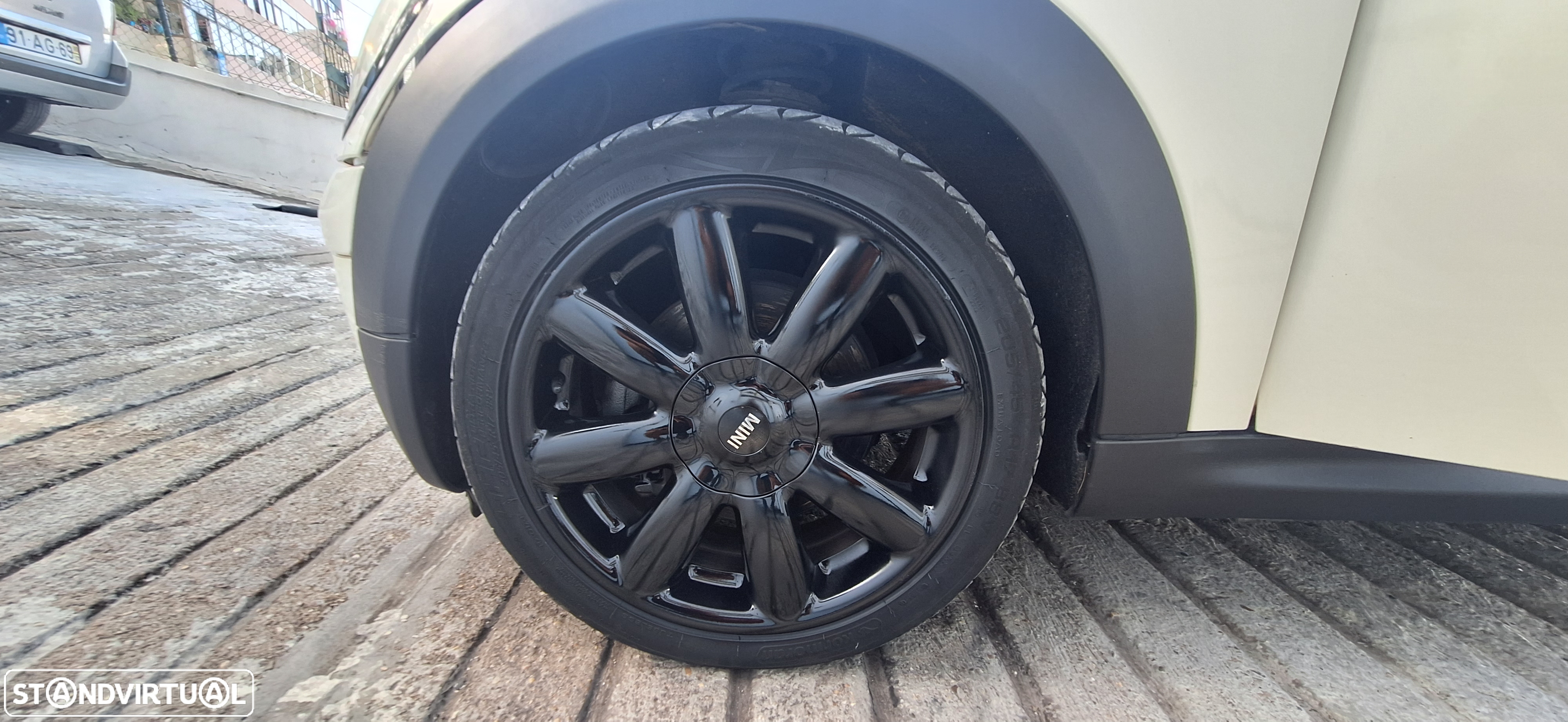 MINI 3 Portas Cooper D - 24