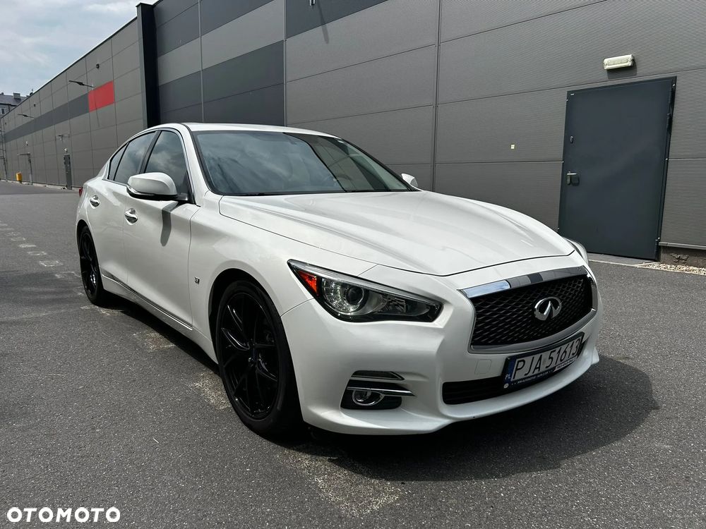 Infiniti Q50 - 1