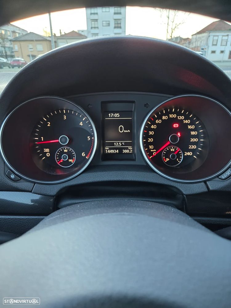 VW Golf Variant 1.6 TDi Confortline - 12