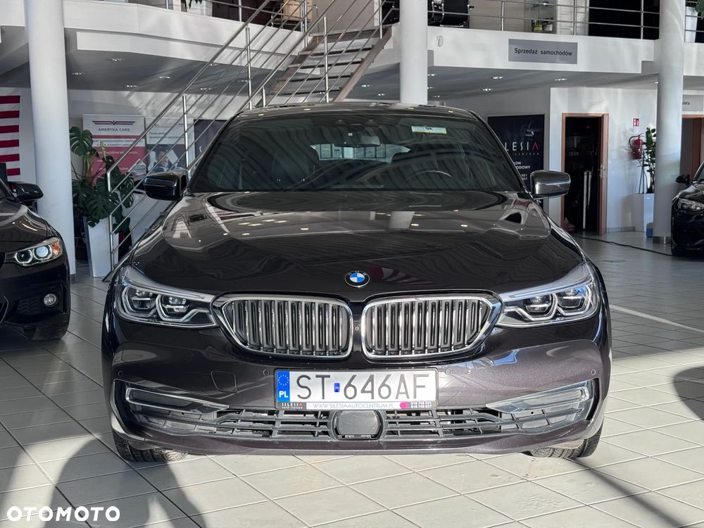 BMW 6GT - 2