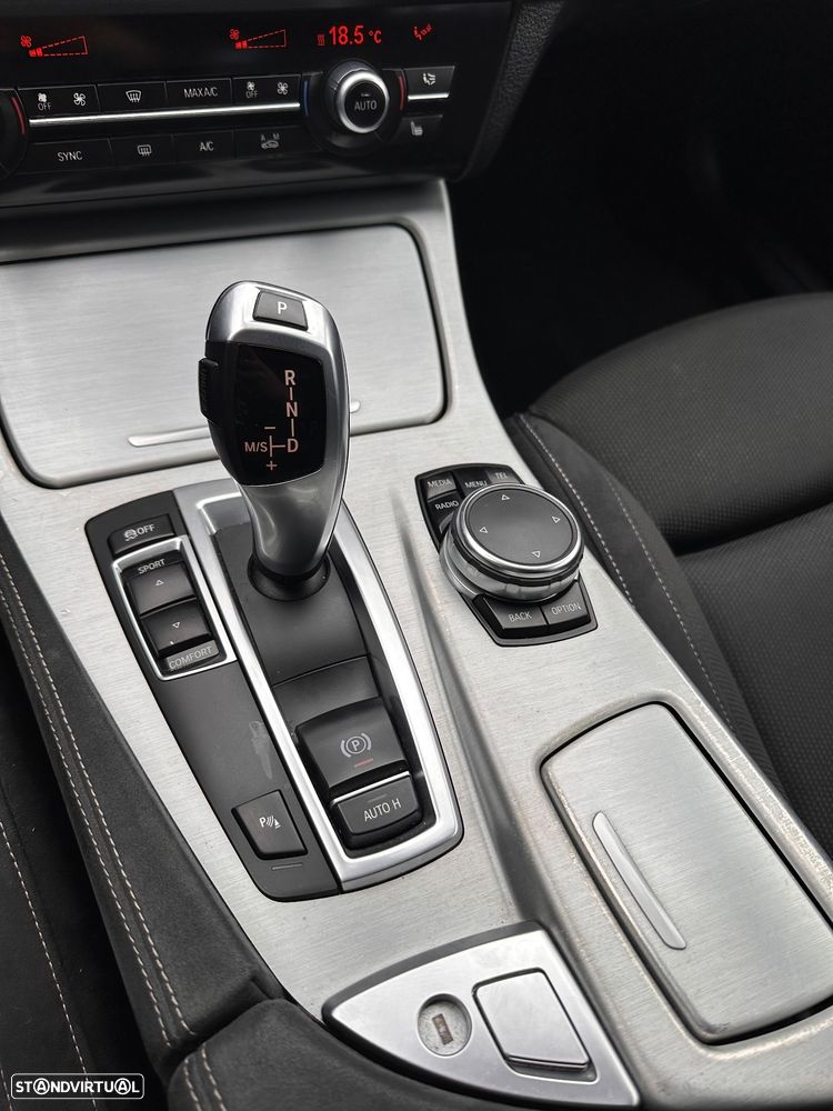 BMW 520 d Pack M Auto - 12
