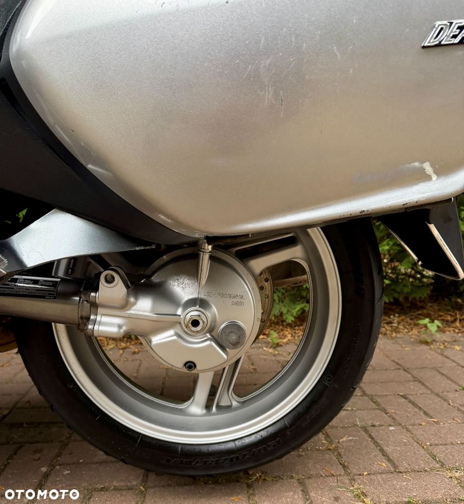 Honda Deauville - 25