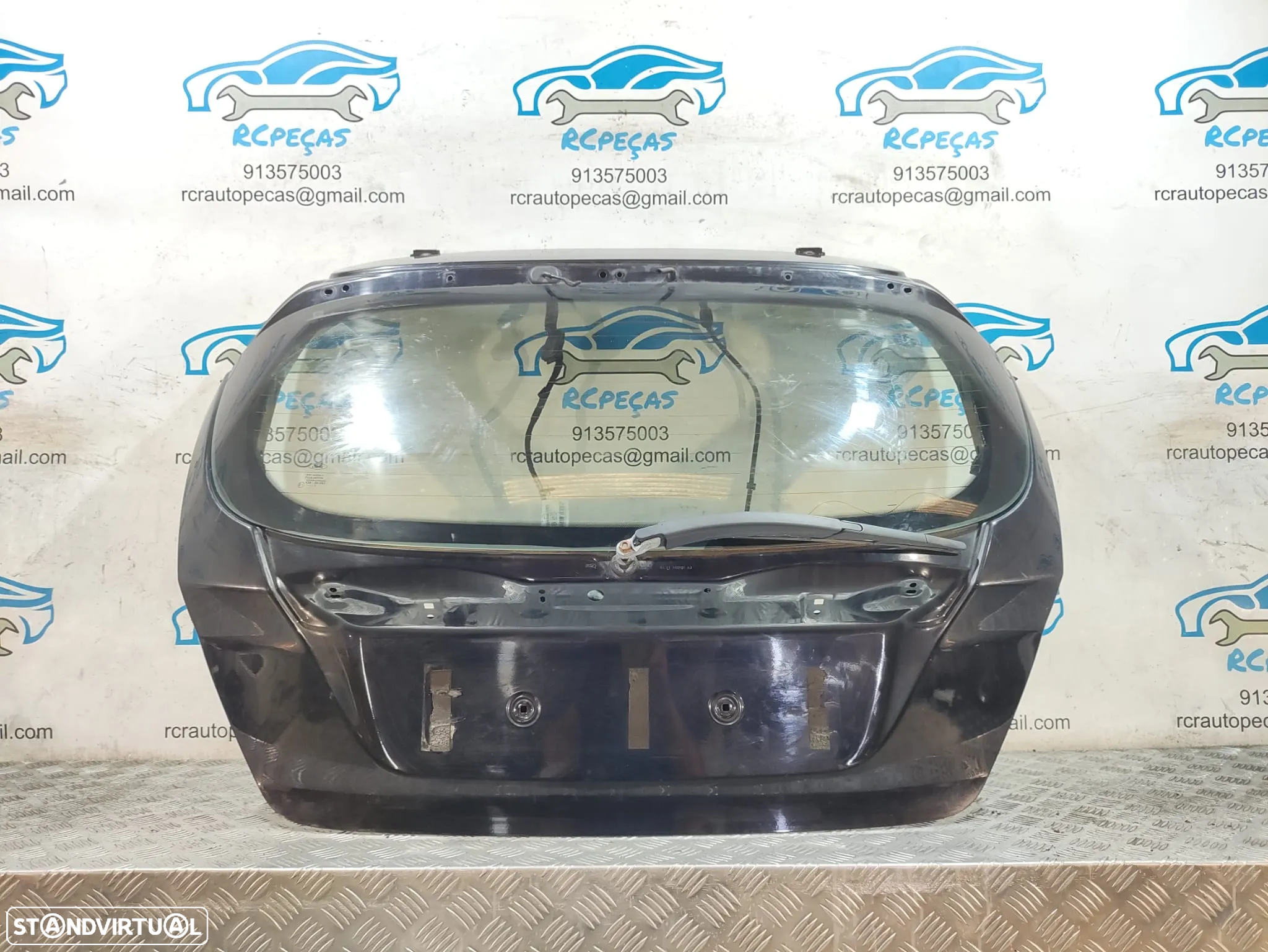 Porta / Tampa da Mala Ford Fiesta VI 6 MK6 em Preto / Preta - 5