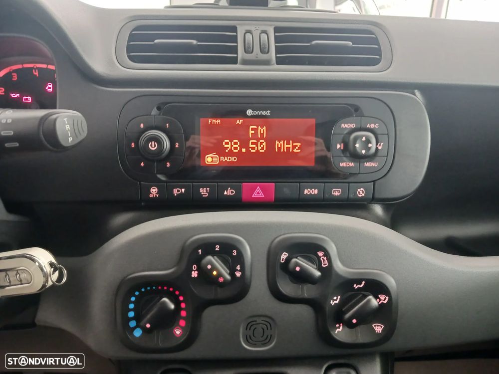 Fiat Panda 1.2 City Cross S&S - 16