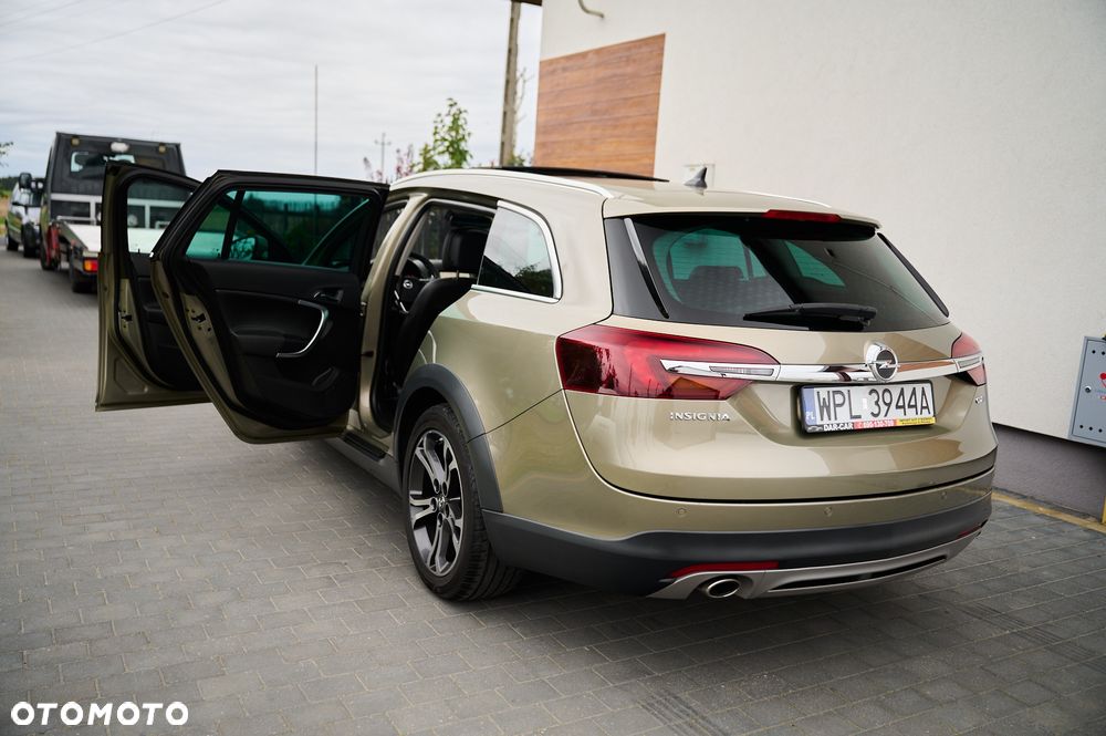 Opel Insignia 2.0 CDTI 4x4 Country Tourer ecoFLEX - 23