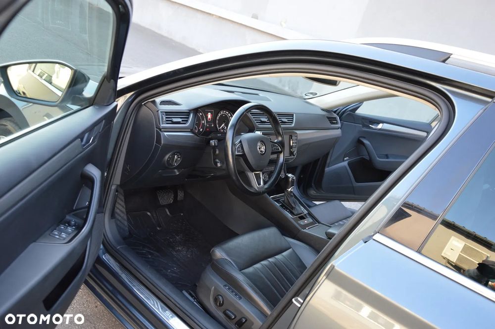 Skoda Superb 2.0 TDI 4x4 DSG Ambition - 13