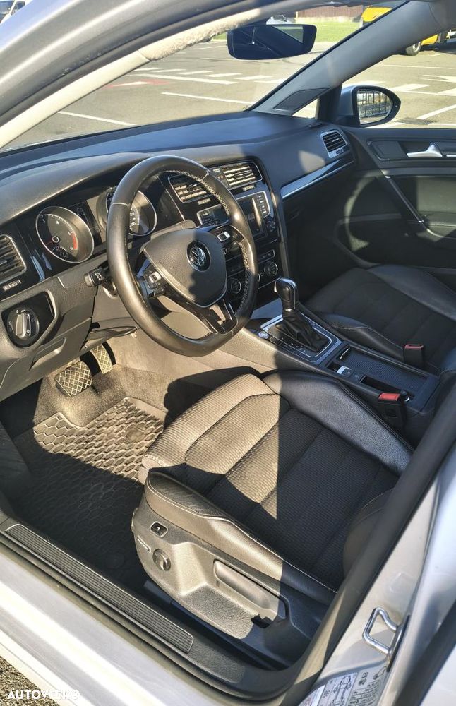 Volkswagen Golf 2.0 TDI DSG Highline - 5