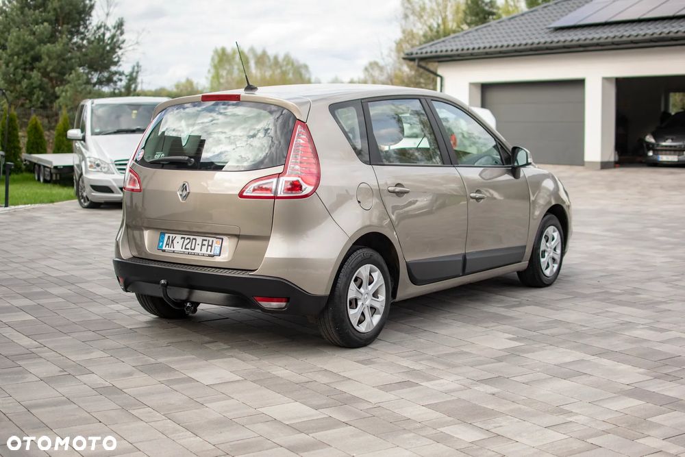 Renault Scenic - 15