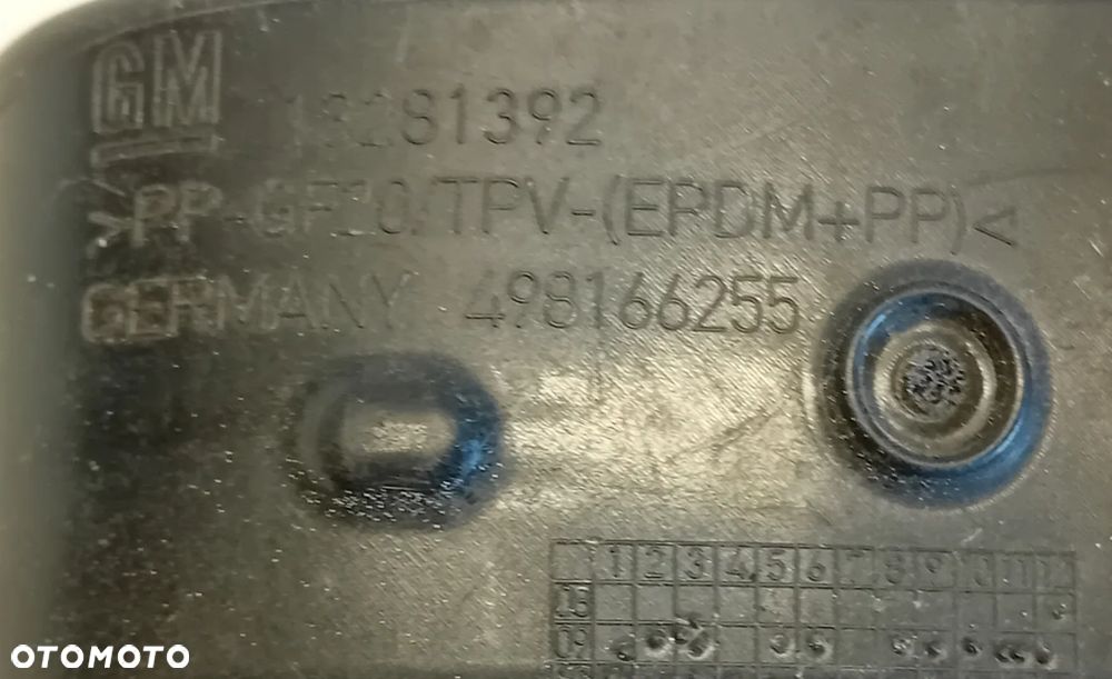 Klapaka wlewu paliwa Opel Astra j z177 - 3