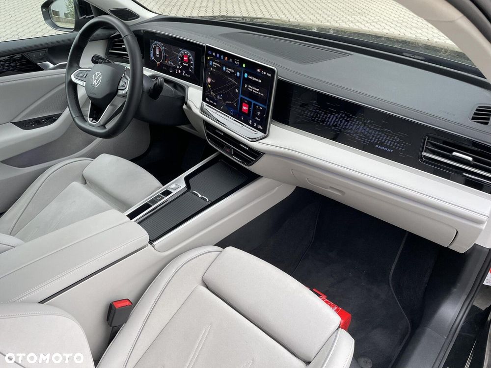 Volkswagen Passat - 17