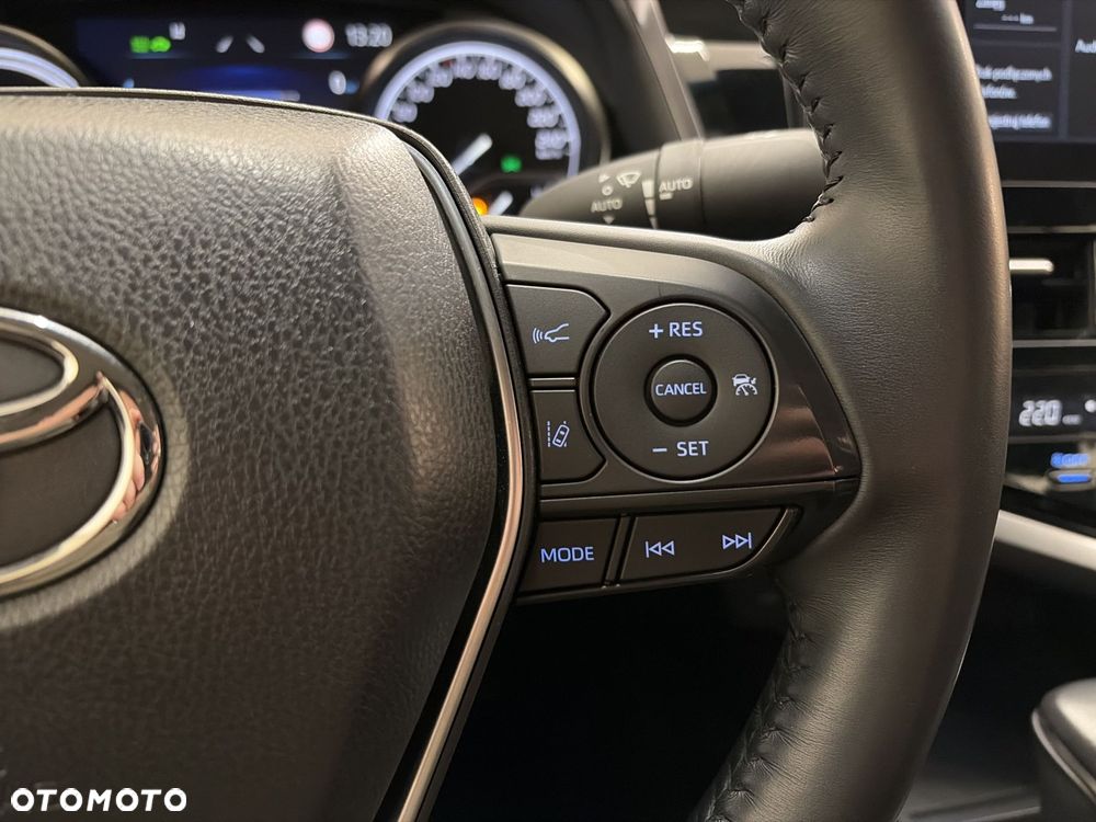 Toyota Camry 2.5 Hybrid Comfort CVT - 14