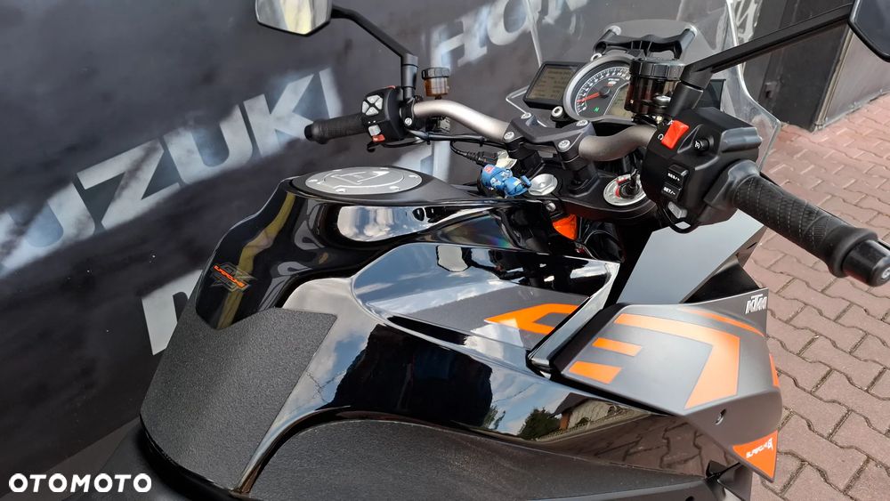 KTM Super Duke - 17