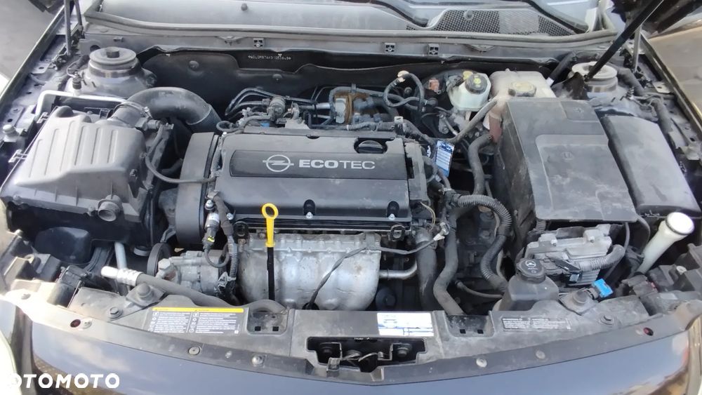 Opel Insignia - 10